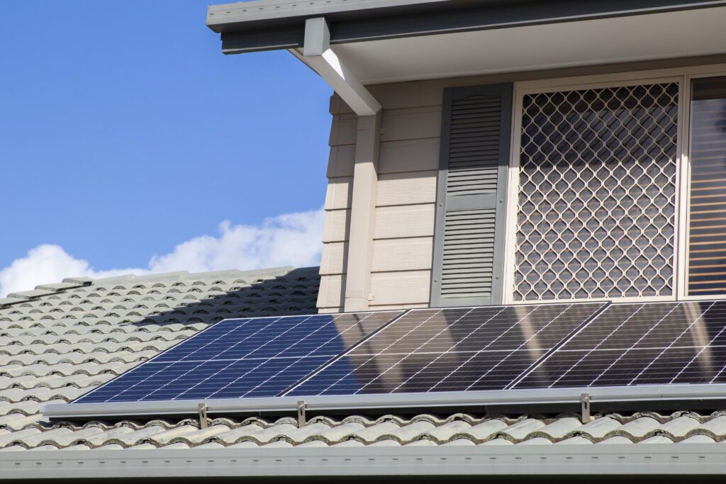 Solar Panel Cleaning Yamanto. Ipswich: Expert System Check